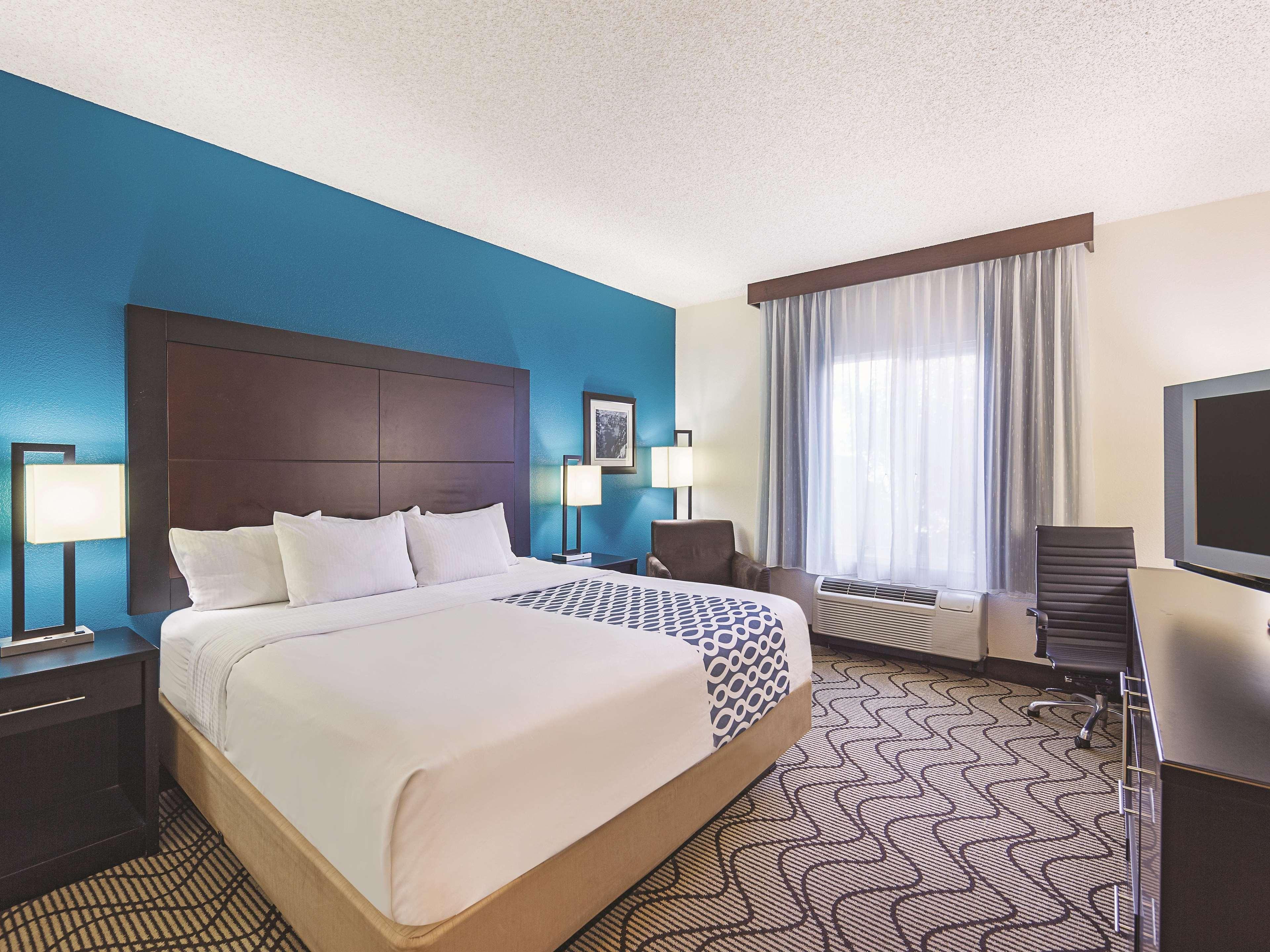 La Quinta By Wyndham Central Point - Medford Exterior photo