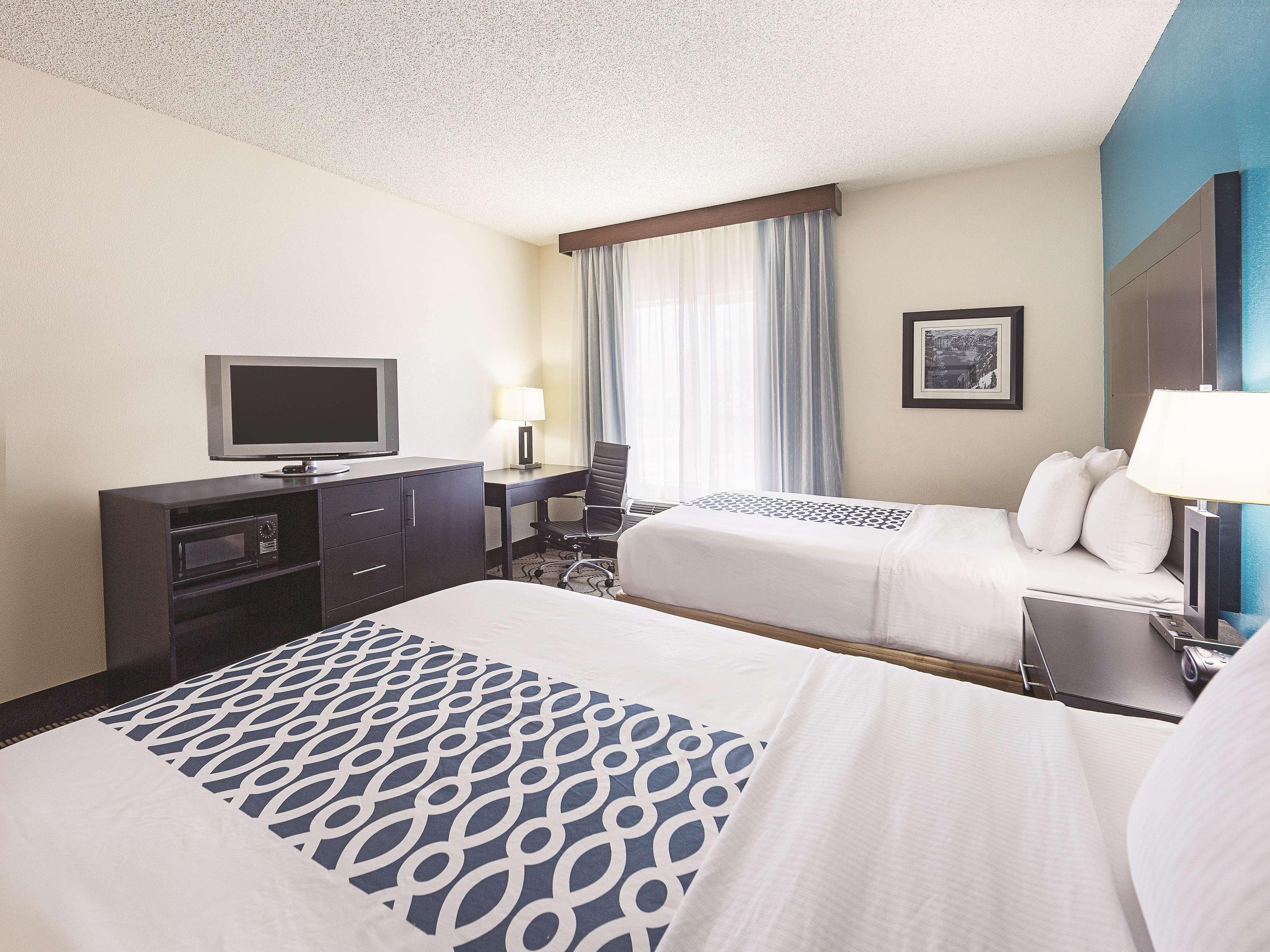 La Quinta By Wyndham Central Point - Medford Exterior photo