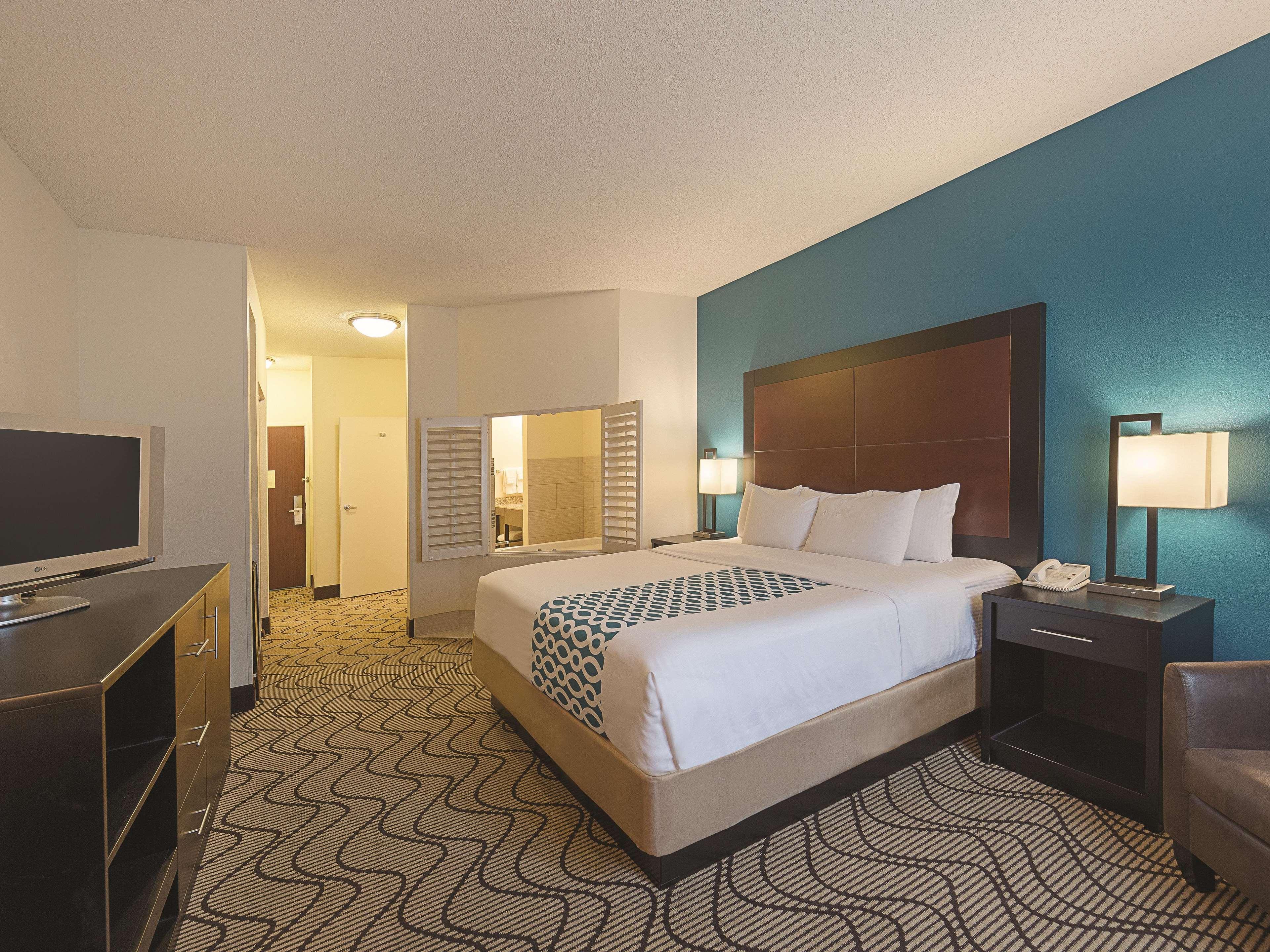 La Quinta By Wyndham Central Point - Medford Exterior photo