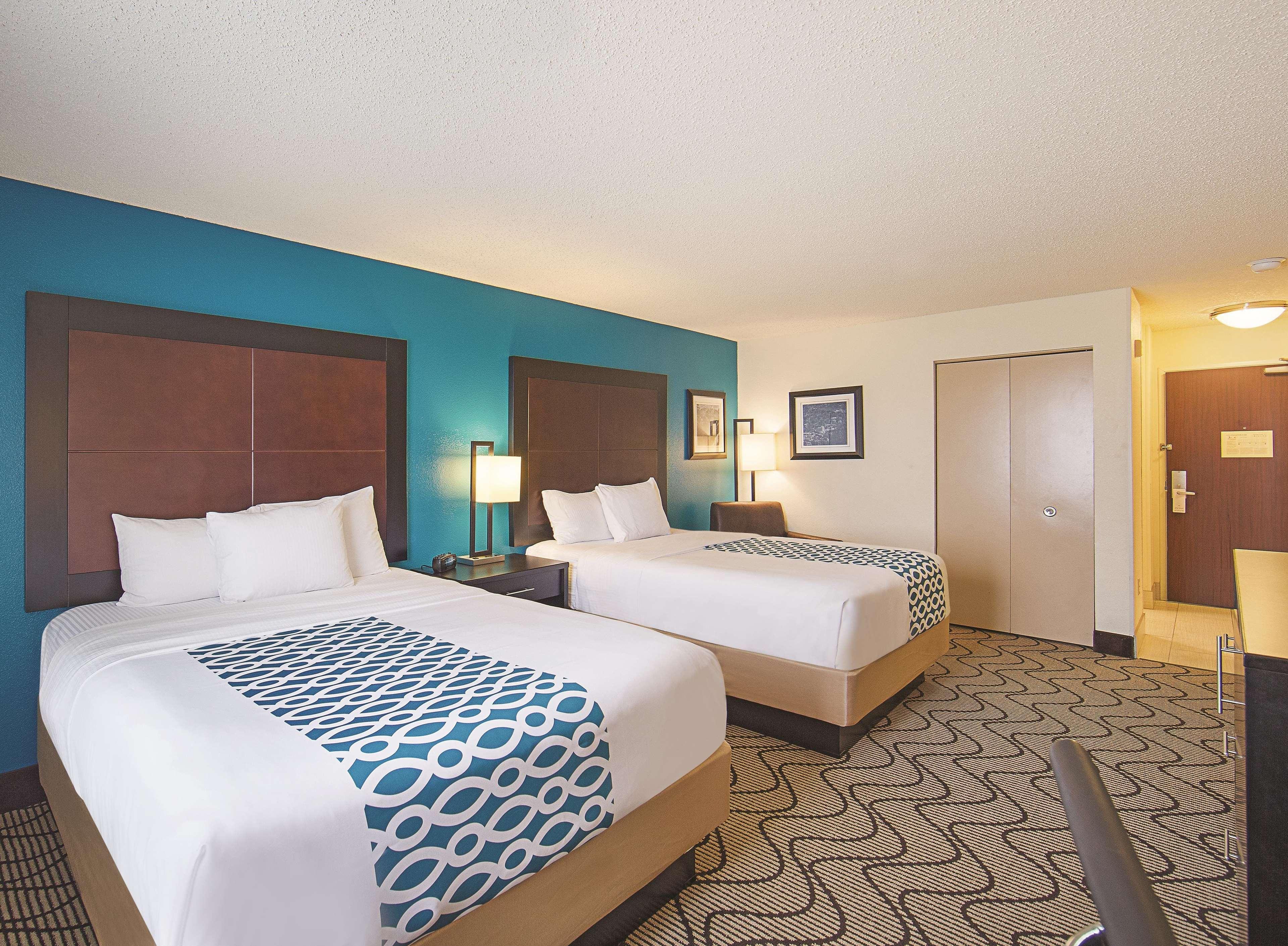 La Quinta By Wyndham Central Point - Medford Exterior photo