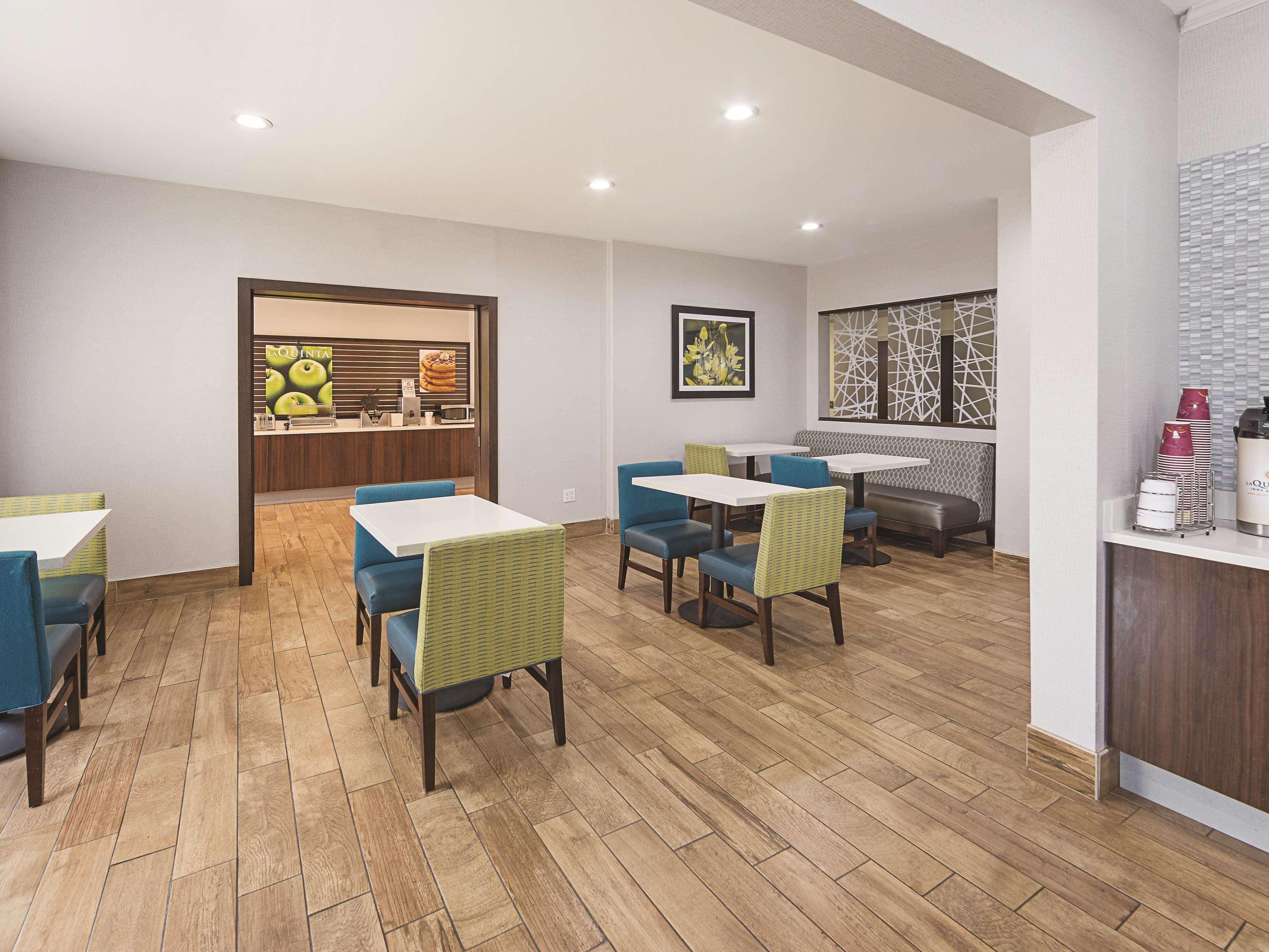 La Quinta By Wyndham Central Point - Medford Exterior photo
